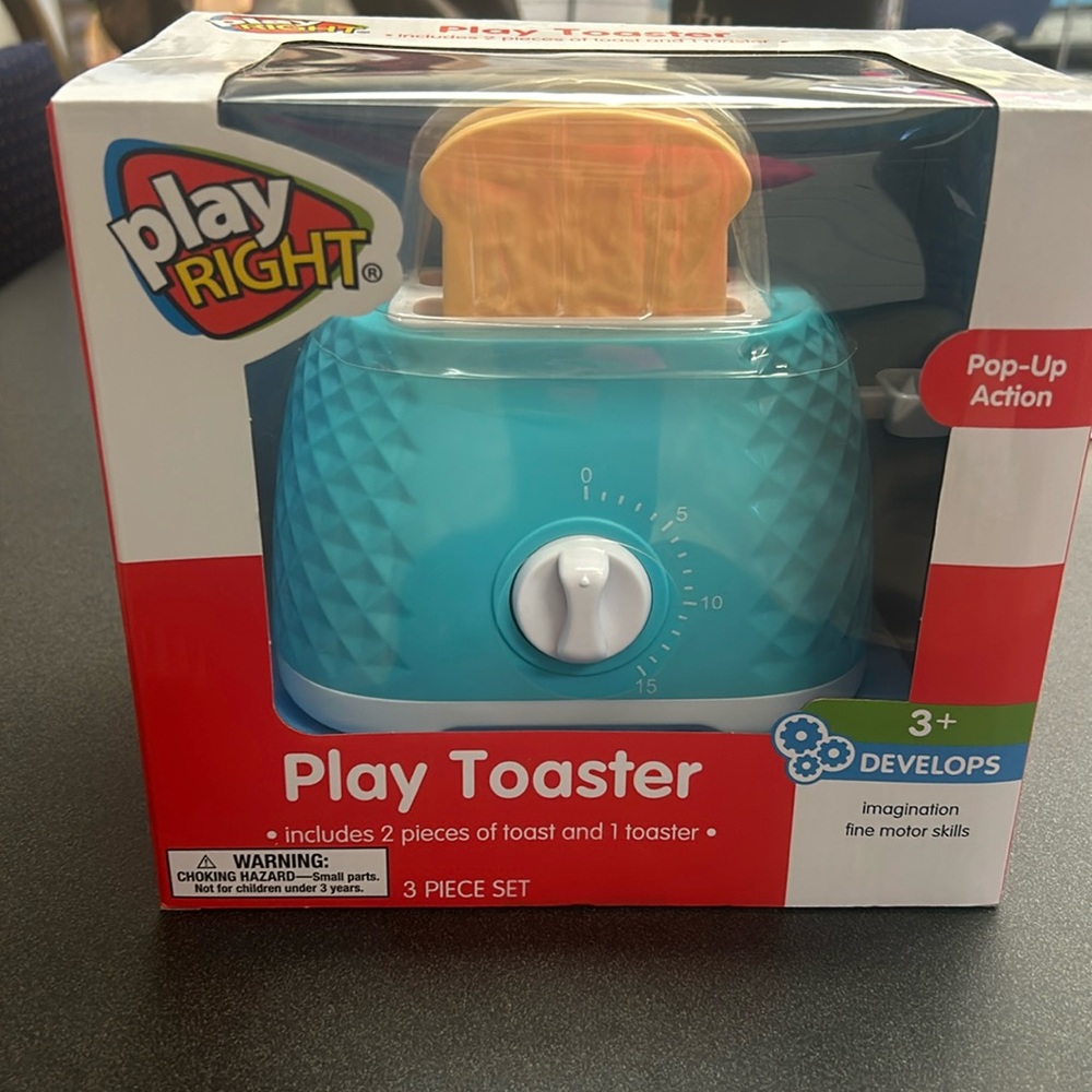 Play right pop up toaster